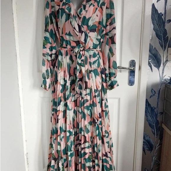 Elegant Multicolor Long Sleeve Maxi Dress - Picture 1 of 6